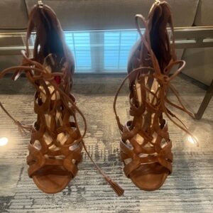 Jessica Simpson Tan Lace-Up Heels